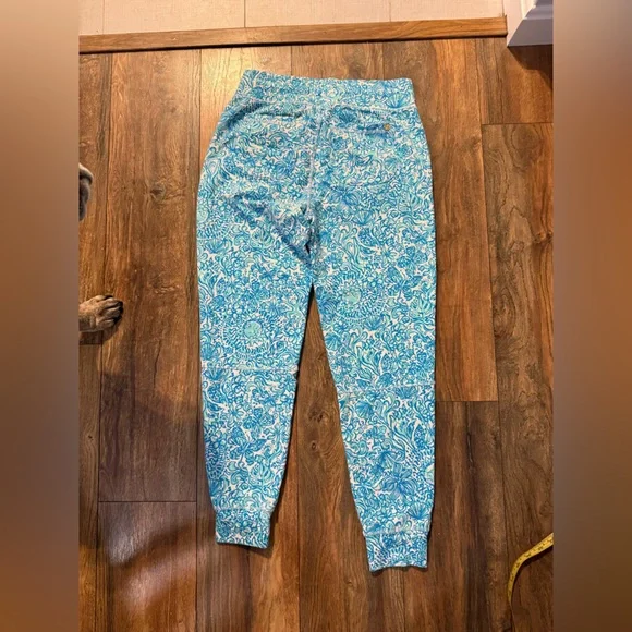 Lilly Pulitzer Hainsley Knit Jogger Pant Resort White Took Me By Sunrise Small - Picture 6 of 11